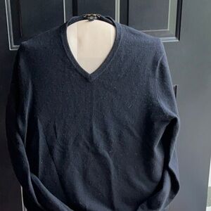 2 ply black men’s cashmere sweater